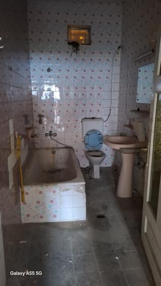 Casă individuală cu 4 camere cu Canalizare în Nădlac