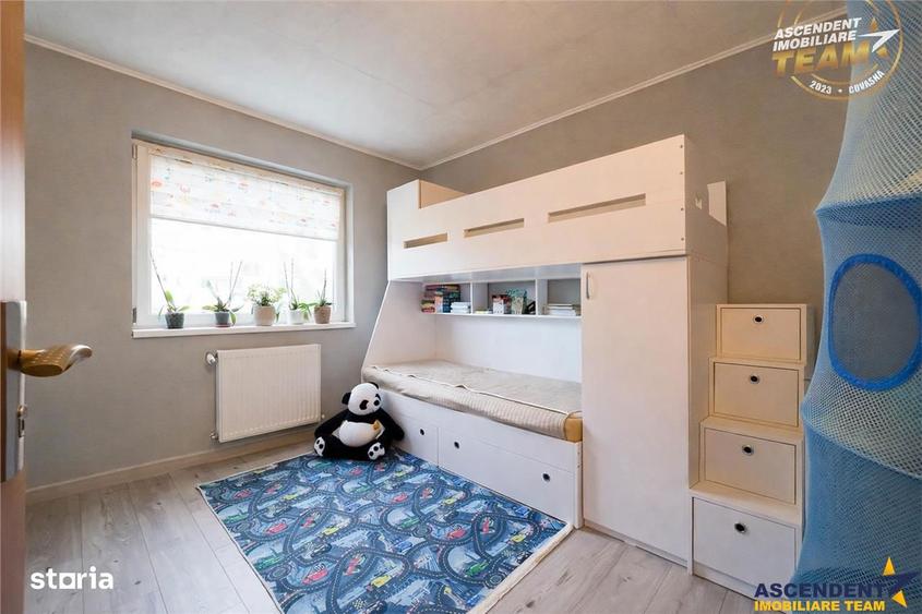 LIVE! Camin decomandat,4 camere,2 bai, conditii apreciabile,Ciucului,S - 11