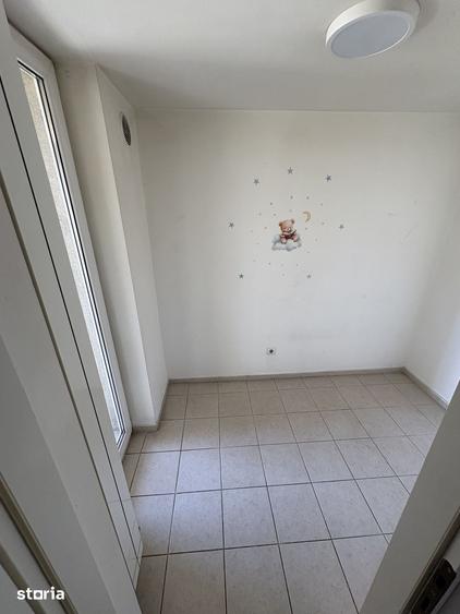 Apartament cu 3 camere în Colentina