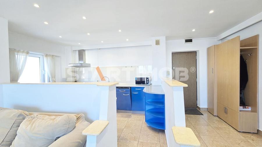 Apartament cu 3 camere decomandat în 13 Decembrie