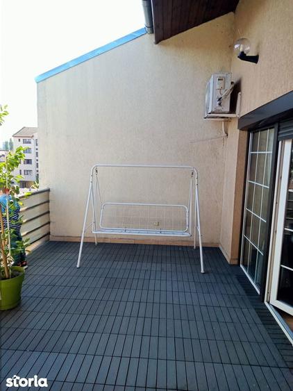 Apartament cu 3 camere în Cantemir