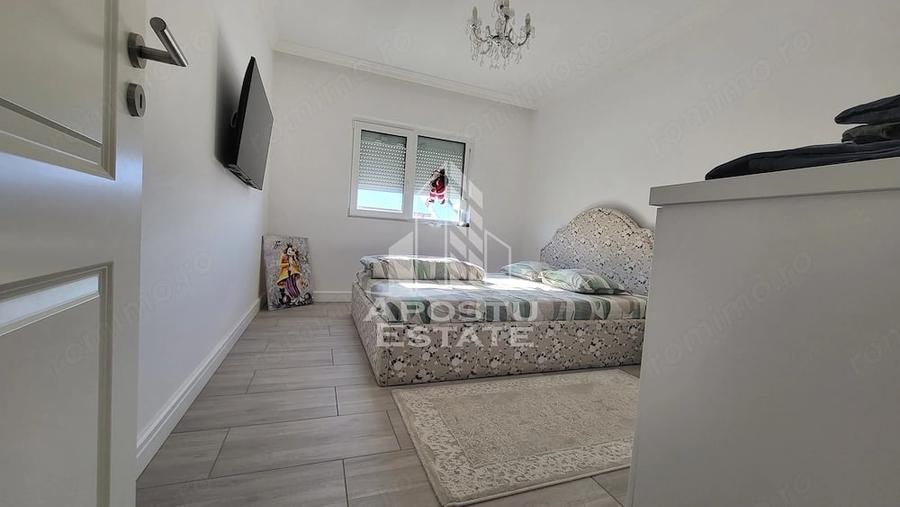 Casă cu 4 camere cu Teren 400 Mp în Covaci