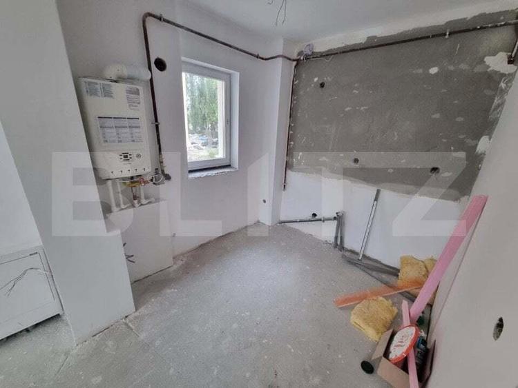 Apartament cu 2 camere decomandat în Cornitoiu