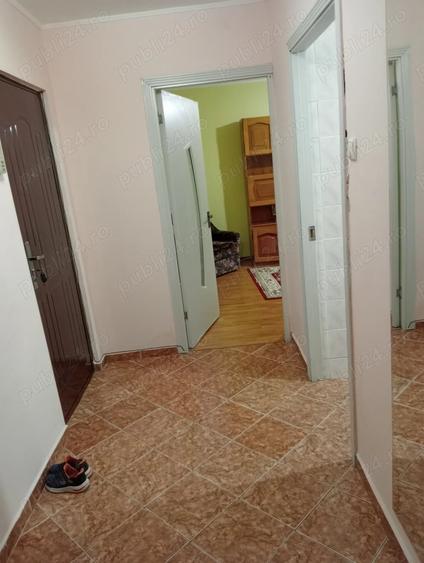 Apartament cu 2 camere decomandat în Sebastian