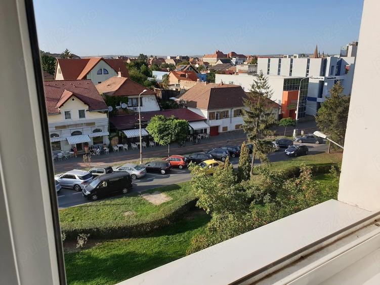 Apartament cu 2 camere decomandat în Ultracentral