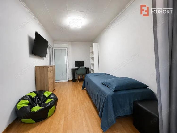 Apartament cu 3 camere decomandat în Aurel Vlaicu