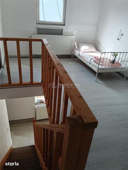 Oferta!! Proprietar -2 case in aceasi curte-4 Dormitoare-Foisor-Strada - 3