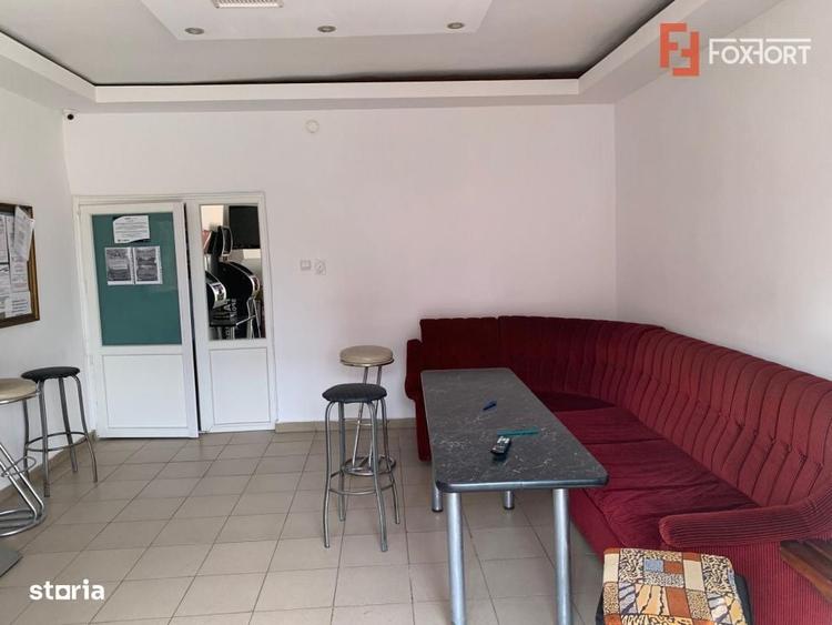 Spațiu comercial, de 25 mp, în Carani