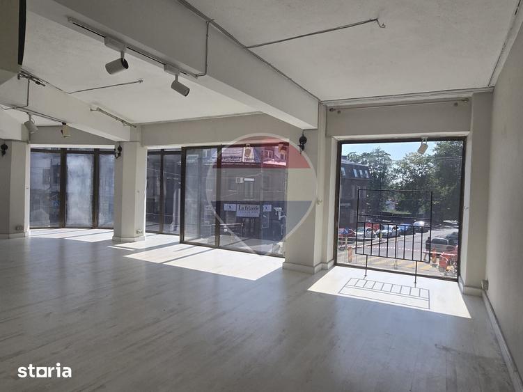 Spațiu comercial, de 230 mp, în Gara de Nord