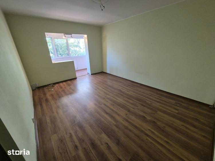Apartament cu 2 camere decomandat în Cug