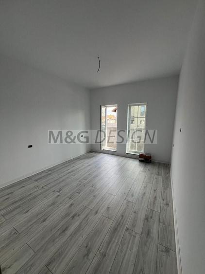 Casă individuală cu 3 camere cu Canalizare în Sânandrei