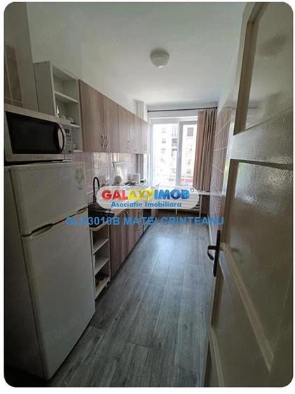 Apartament cu 2 camere decomandat, mobilat în Romană