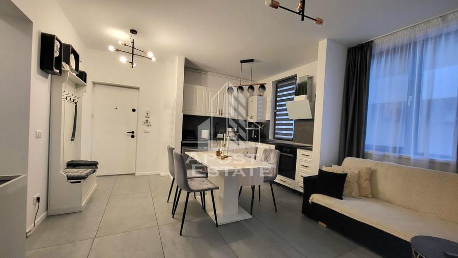 Apartament cu 3 camere decomandat, mobilat în Dumbrăvița