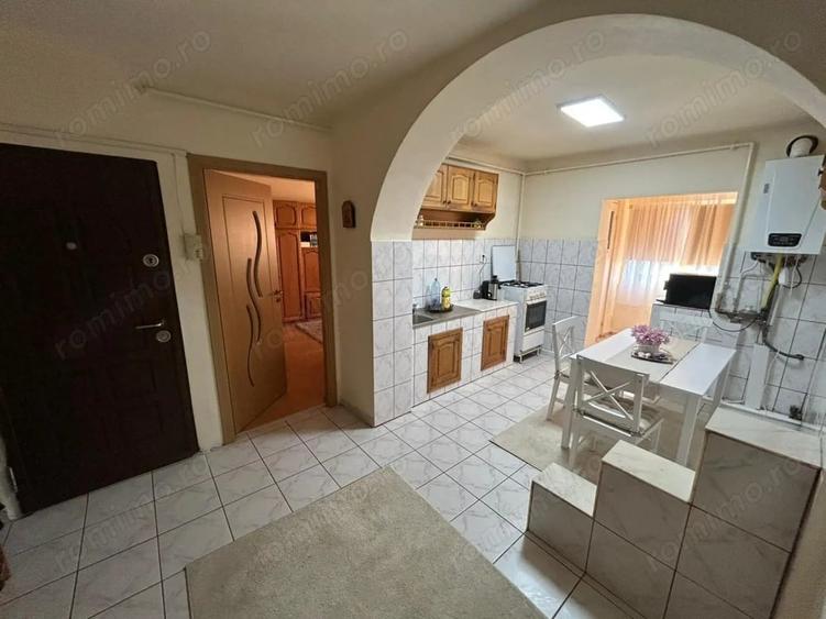 Apartament 2 camere de inchiriat - zona Ampoi 3 - 1