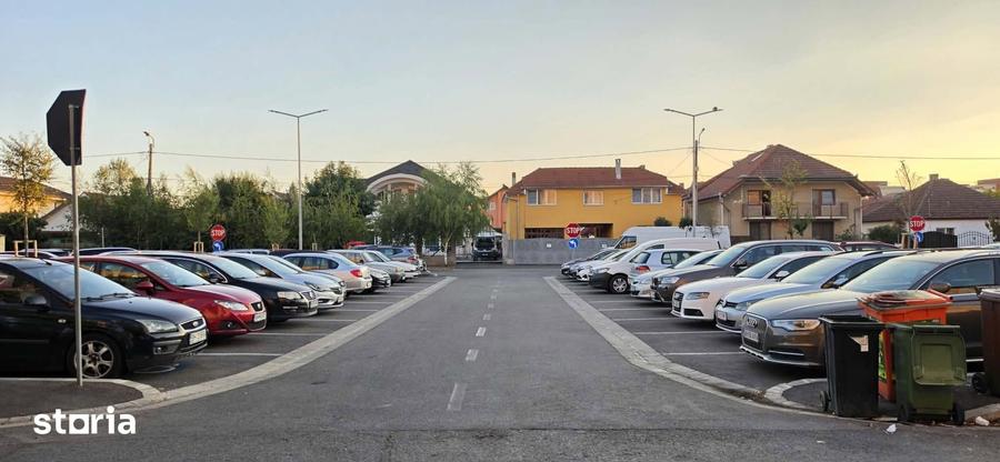 Apartament cu 3 camere în Nufărul