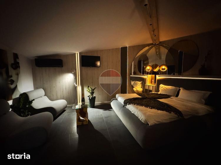Spațiu comercial, de 200 mp, în Hangu