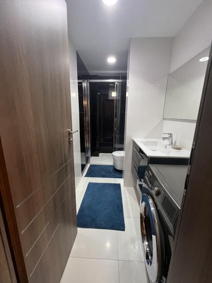 Apartament cu 3 camere decomandat, mobilat în Nerva Traian
