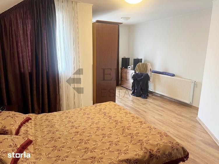 Casă cu 4 camere cu Teren 250 Mp în Tokai