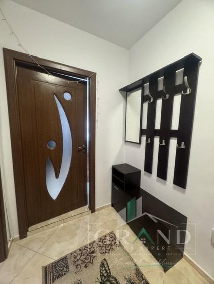 Apartament cu 2 camere decomandat, mobilat în Florești