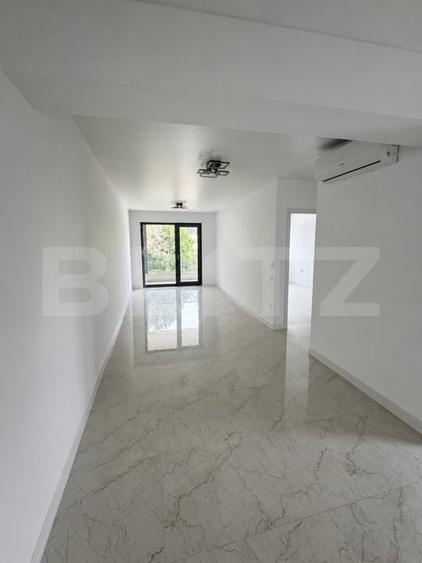 Apartament 2 camere, 62.10 mp, zona Piata Centrala - Complex Roka - 1