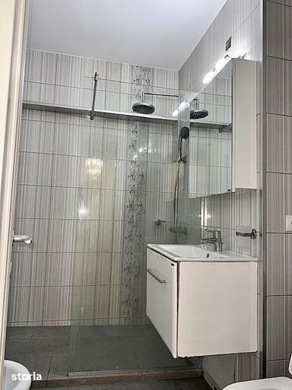 Apartament cu 2 camere decomandat în Centrul Istoric