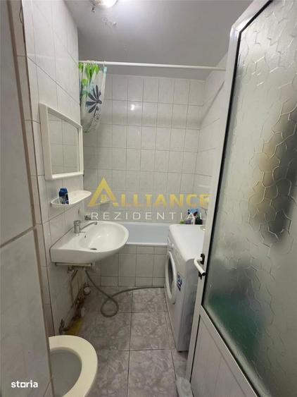 Garsonieră decomandată în Titan — fotografia 3