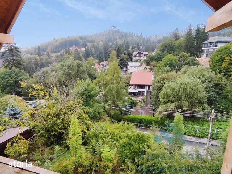 Casă cu 10 camere cu Teren 700 Mp în Furnica