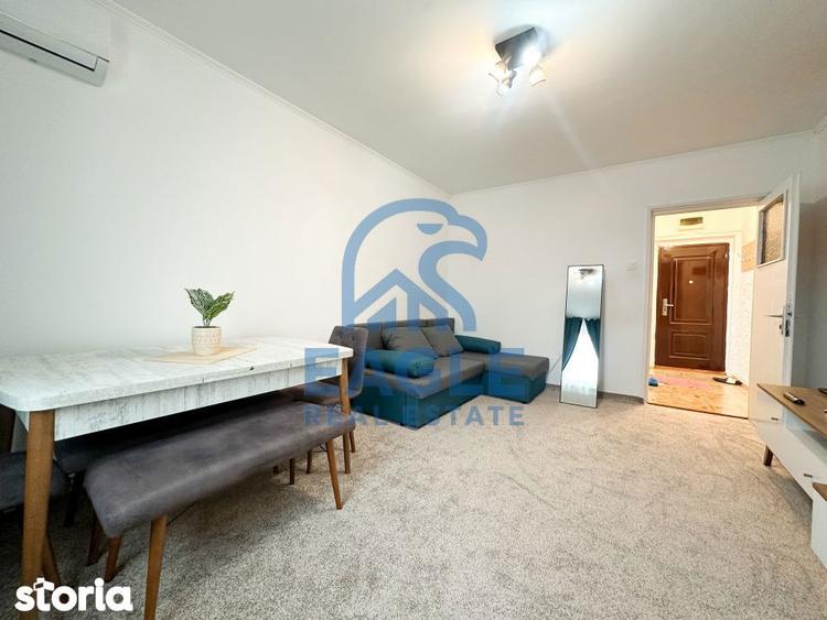 Apartament cu 2 camere decomandat, mobilat în Central