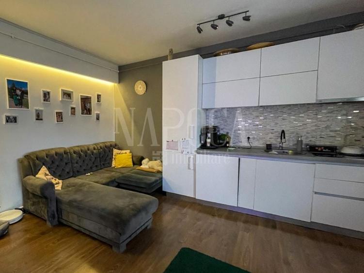 Apartament 3 camere de vanzare in Floresti - 1