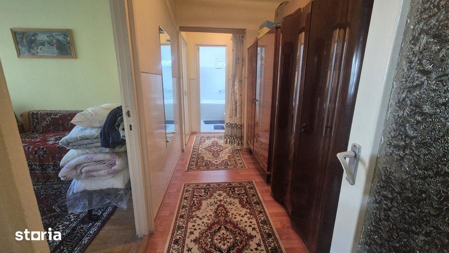 Apartament cu 3 camere în Țiglina 3