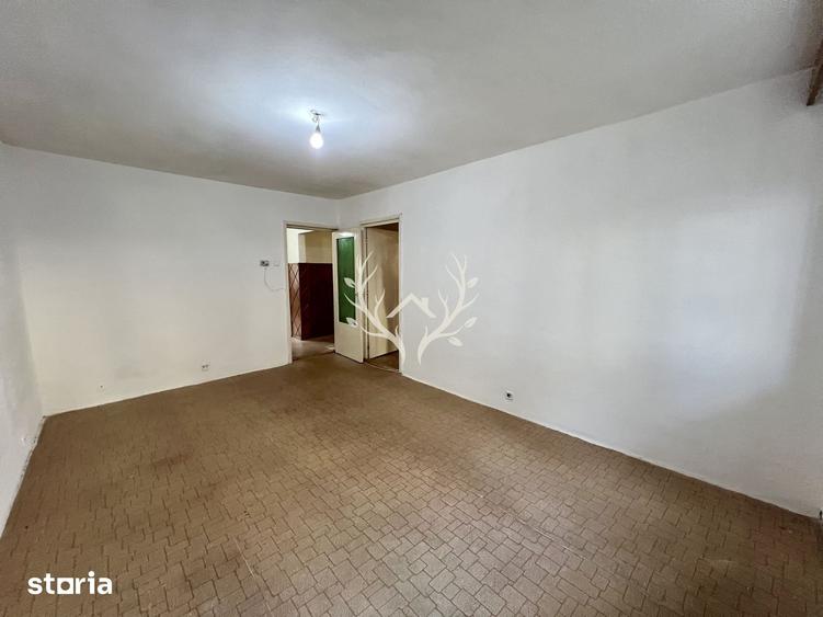 Apartament cu 3 camere, pregatit pentru renovare in Zorilor - 8