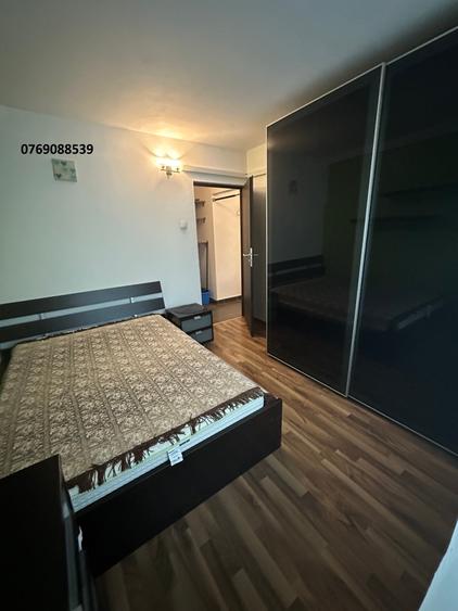 Apartament cu 2 camere decomandat în Drumul Taberei