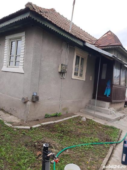 Casă cu 2 camere cu Teren 2325 Mp în Scornicești