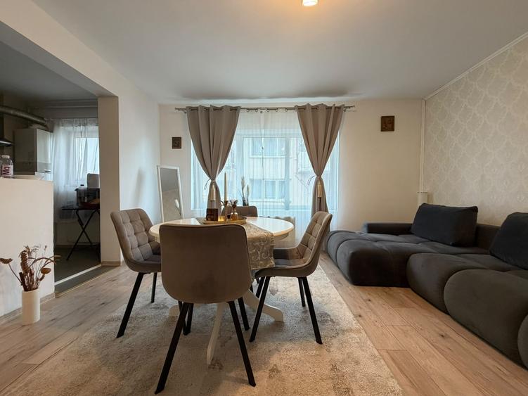 Apartament cu 2 camere decomandat în Florești