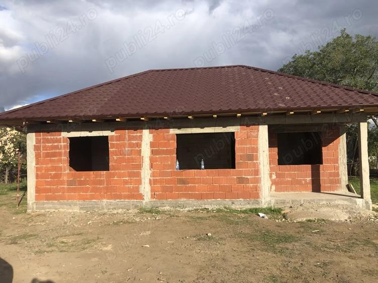 Casă cu 5 camere în Șivița