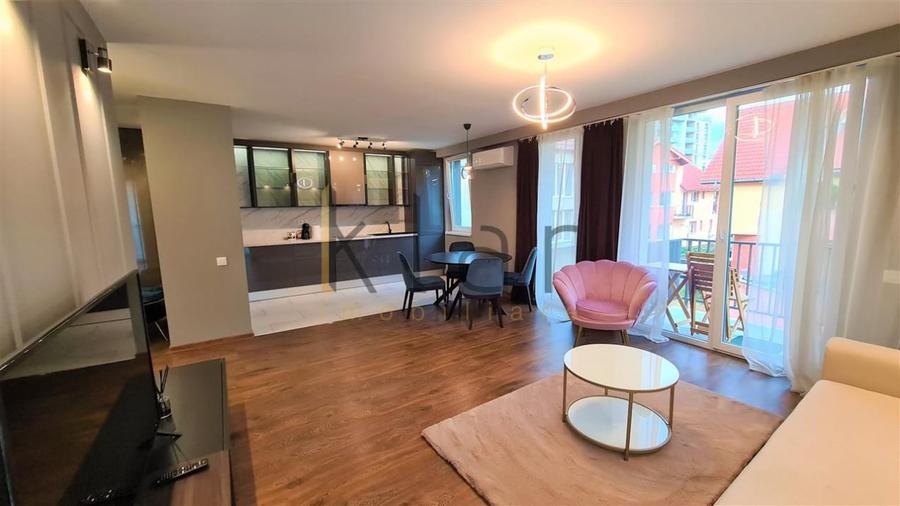 Apartament cu 2 camere semidecomandat, mobilat în Bună Ziua