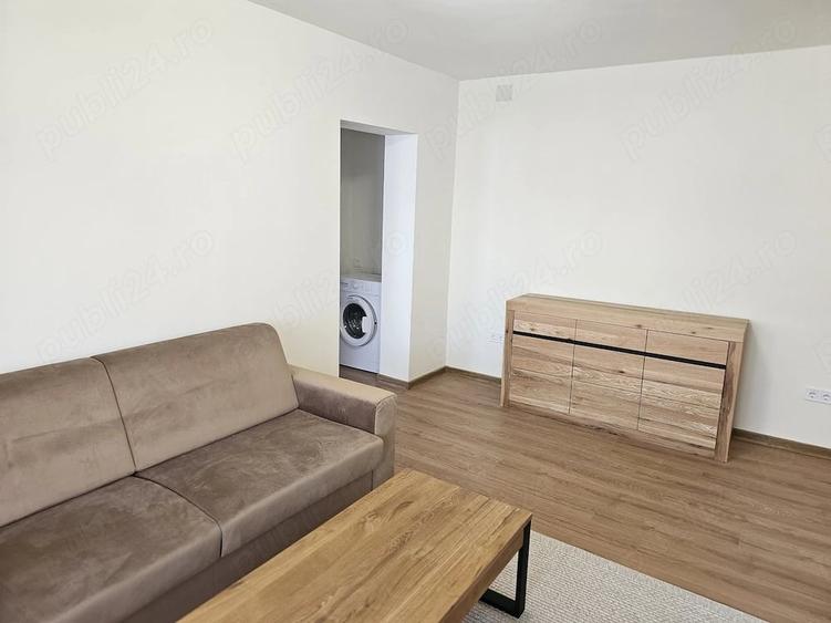 Apartament cu 2 camere semidecomandat în Ultracentral