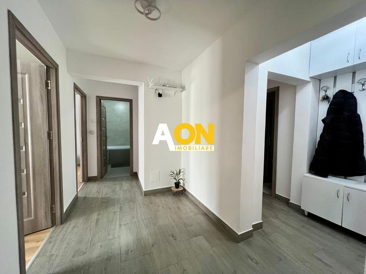 Apartament cu 3 camere decomandat, mobilat în Cetate