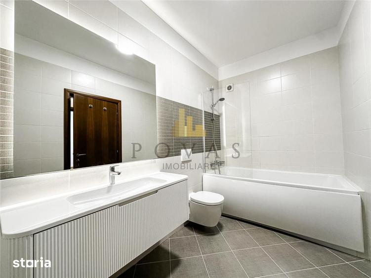 Apartament cu 4 camere în Aviatorilor