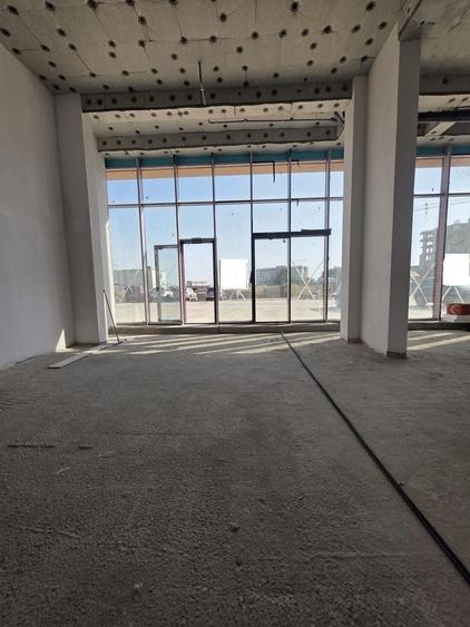 Spațiu comercial, de 160 mp, în Sud