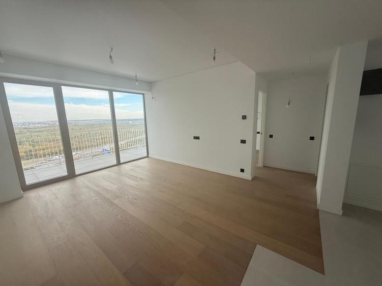Apartament cu 2 camere semidecomandat în Aviației