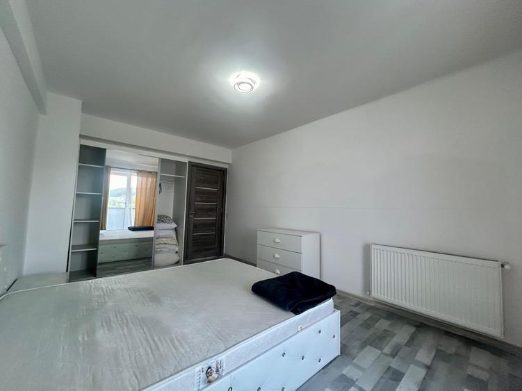 Apartament cu 2 camere semidecomandat, mobilat în Dâmbul Rotund