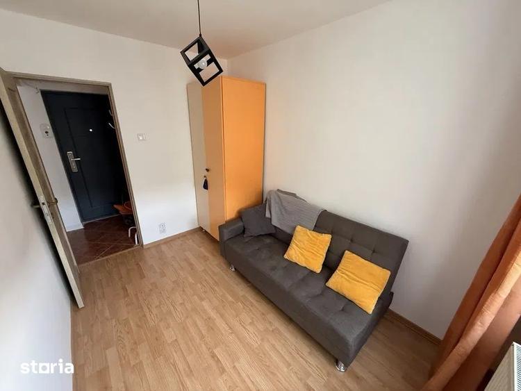 Apartament cu 3 camere semidecomandat în Dâmbu Pietros