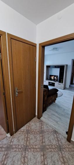 Apartament cu 2 camere semidecomandat în Cornișa