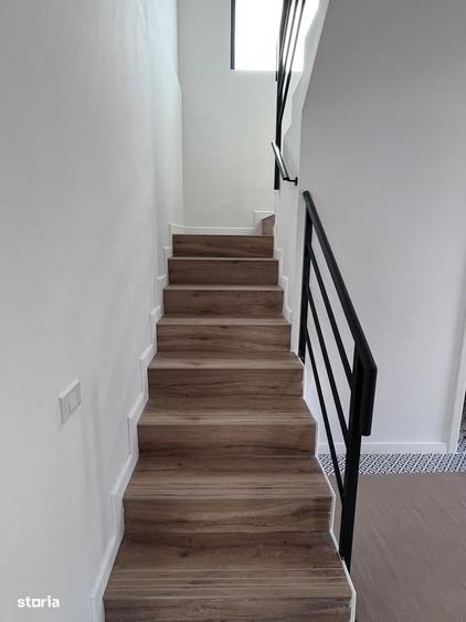 Casă cu 4 camere în Vidra