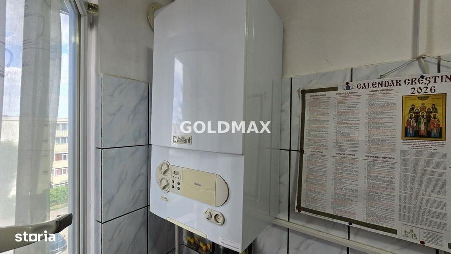 Apartament cu 3 camere semidecomandat în Trivale