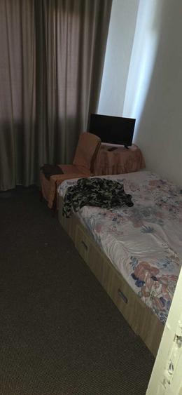 Apartament cu 3 camere semidecomandat în Găvana