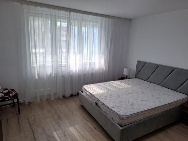 Apartament 2 dormitoare Astra semiDecomandat - 1