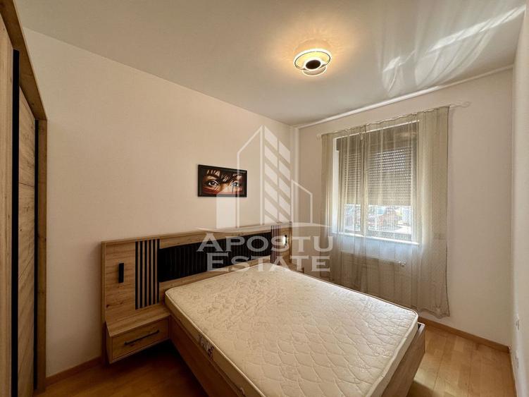 Apartament cu 2 camere semidecomandat, mobilat în Dumbrăvița