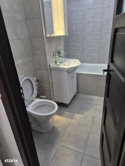 Apartament cu 3 camere decomandat în 1 Mai